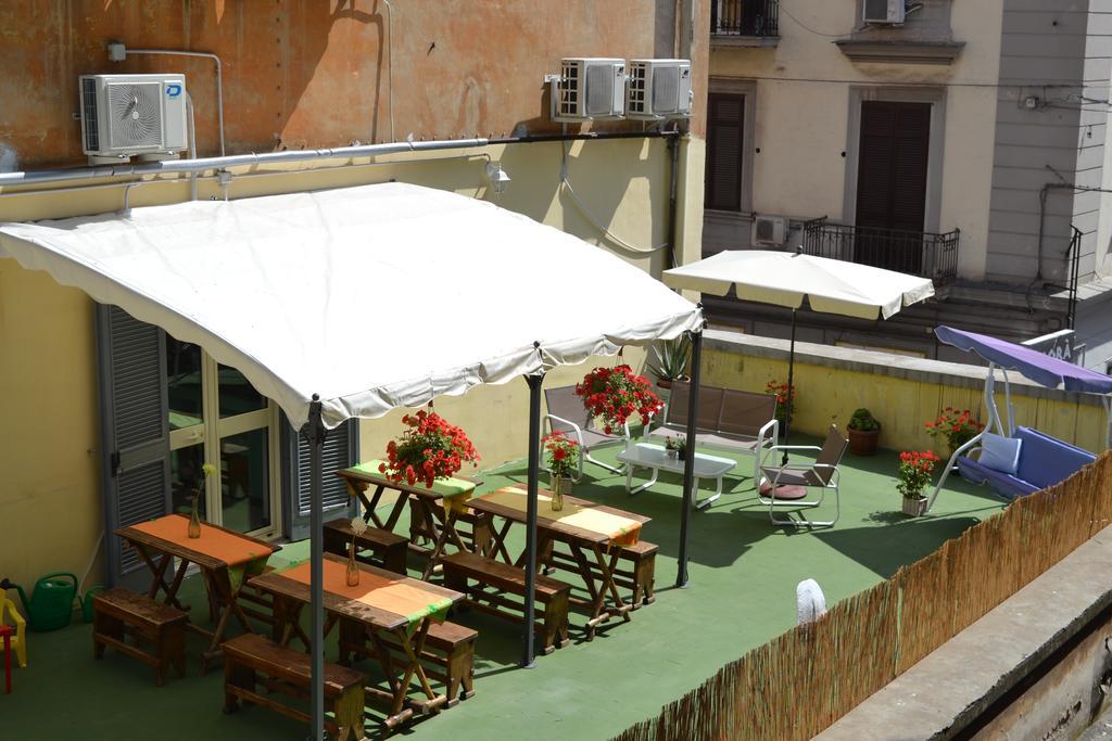 B&B Anna'S Family Terrace Neapel Exterior foto